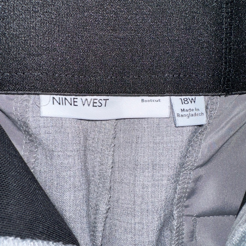 Nine West Women's Light Gray Straight-Leg Dress Trousers - Picture 2 of 5